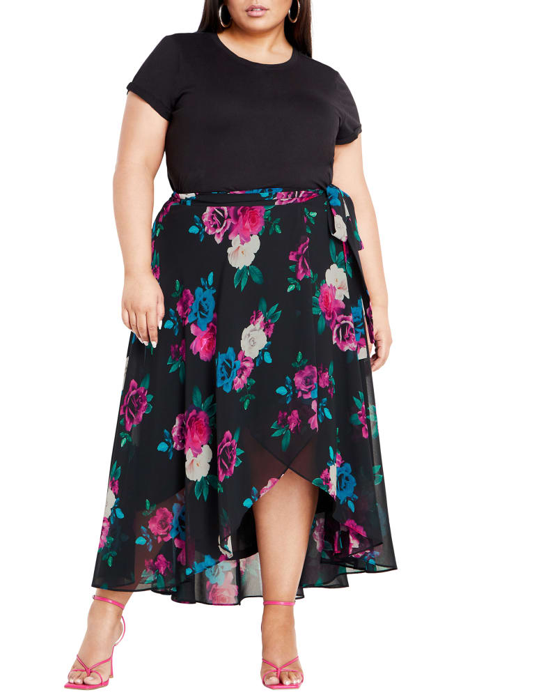 Front of a model wearing a size M Michaela Skirt in Black Bright Desire by City Chic. | dia_product_style_image_id:300585